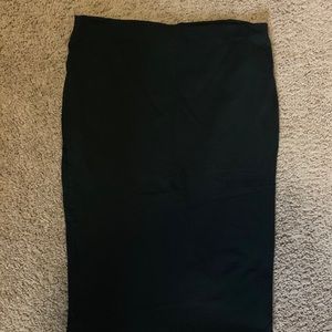 H&M Black Pencil Skirt